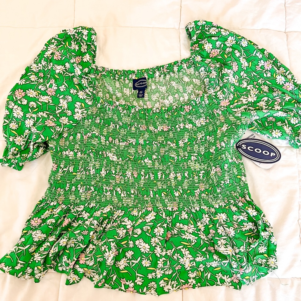 NWT Scoop smocked puff sleeve green floral top in XXL